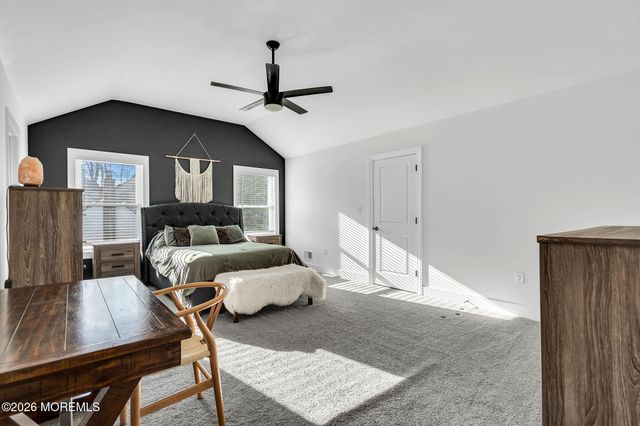 237 Neptune Avenue, Beachwood, NJ 08722