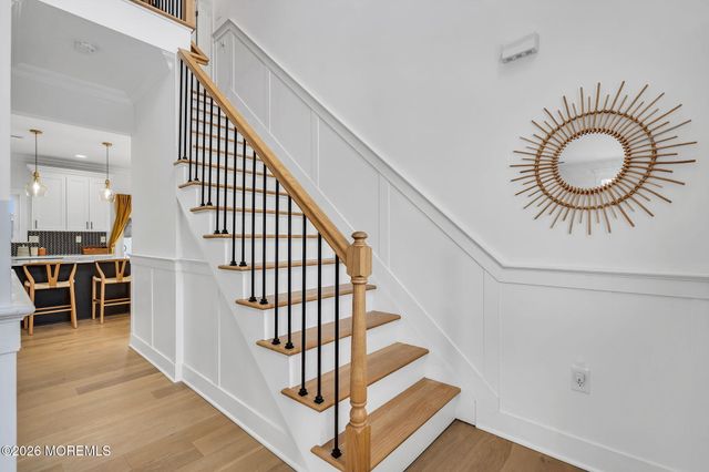 237 Neptune Avenue, Beachwood, NJ 08722