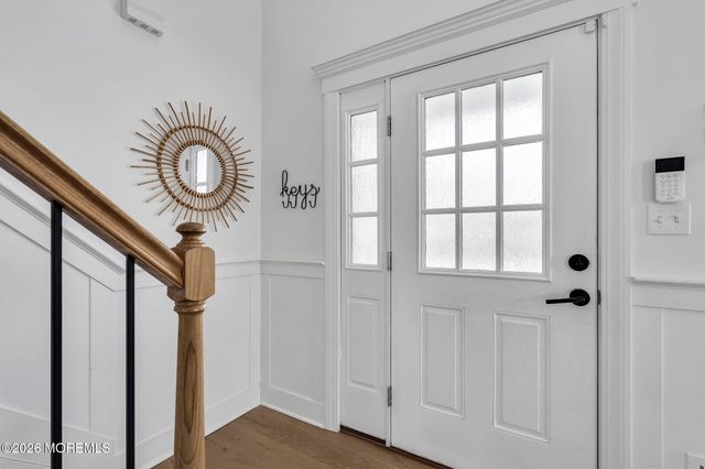 237 Neptune Avenue, Beachwood, NJ 08722