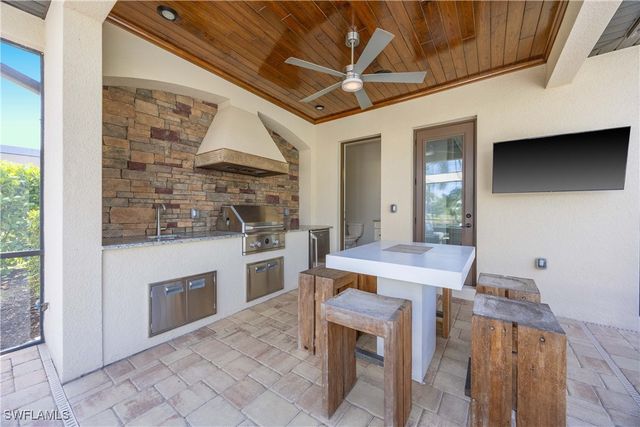 9852 Corso Bello DR, Naples, FL 34113