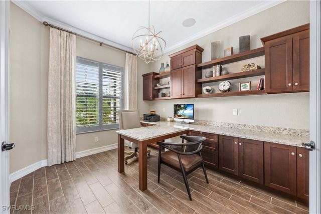 9852 Corso Bello DR, Naples, FL 34113