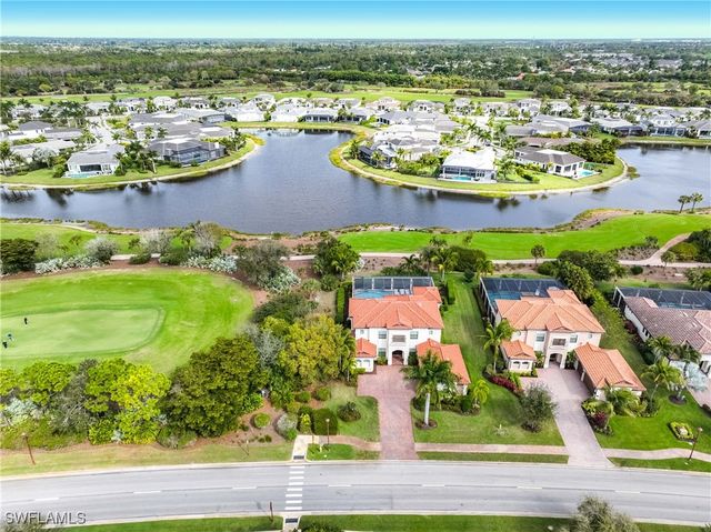 9852 Corso Bello DR, Naples, FL 34113