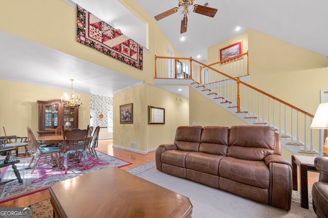 11 Harbor Lane, White, GA 30184
