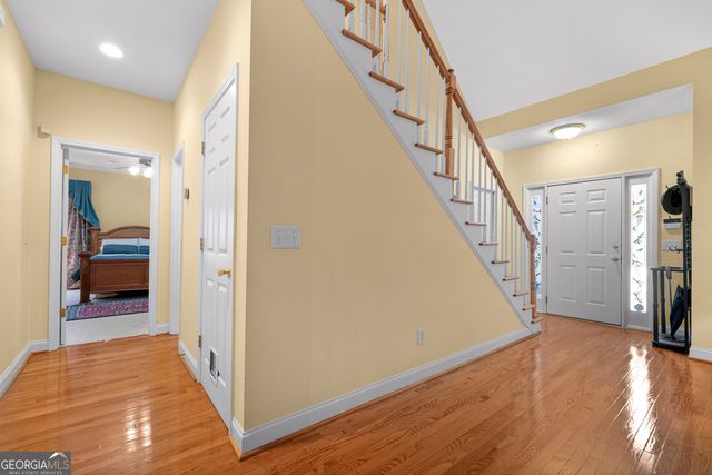 11 Harbor Lane, White, GA 30184