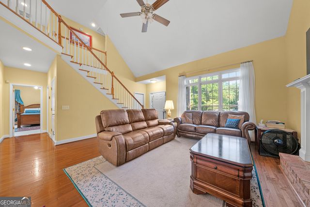 11 Harbor Lane, White, GA 30184