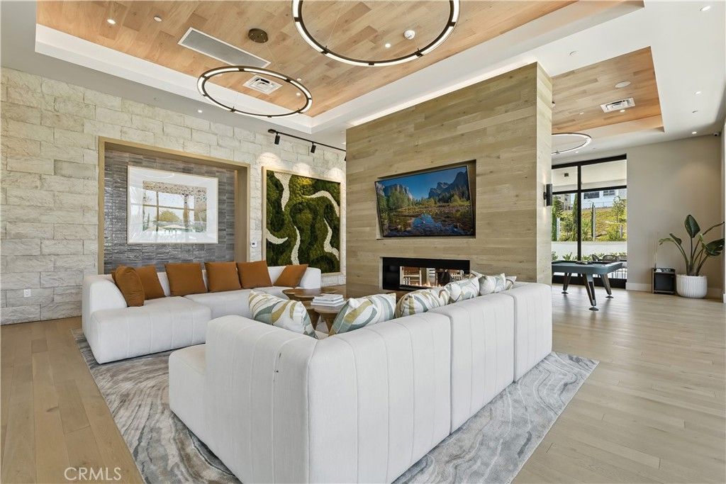 Image 10 of property listing at 258 Sage Way, Montebello, CA 90640