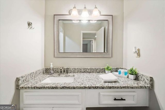 2102 Augusta Drive SE 21, Marietta, GA 30067