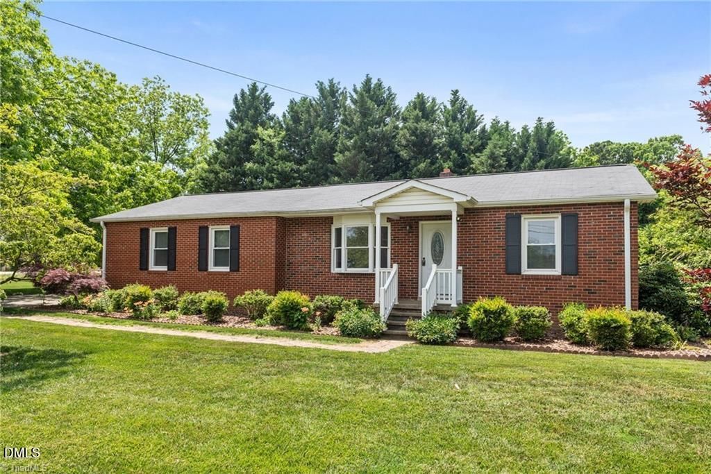 149 Martin Street, Elon, NC 27244