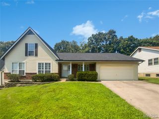 2381 Gross Point Lane, Wildwood, MO 63011