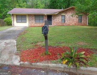 400 CEDAR WOOD Court, Atlanta, GA 30349