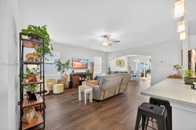 53 Garden Gate Ln, Hardeeville, SC 29927