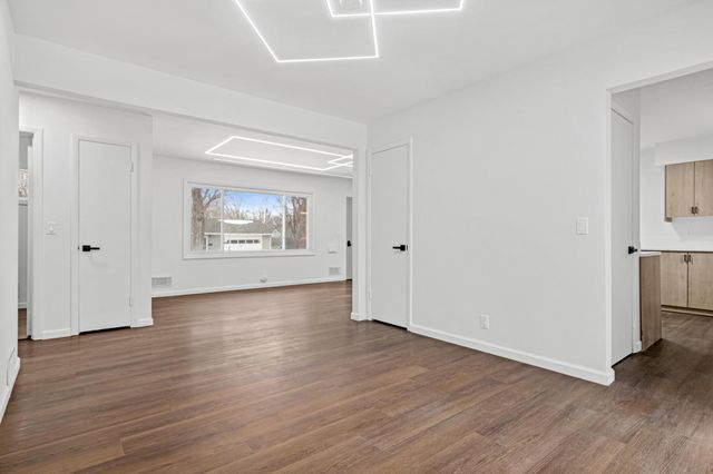 3501 Utah Avenue S, Saint Louis Park, MN 55426