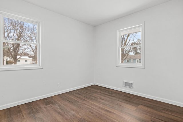 3501 Utah Avenue S, Saint Louis Park, MN 55426