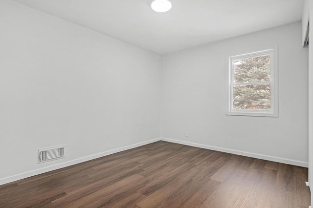 3501 Utah Avenue S, Saint Louis Park, MN 55426