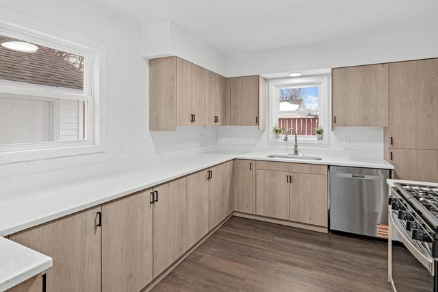 3501 Utah Avenue S, Saint Louis Park, MN 55426