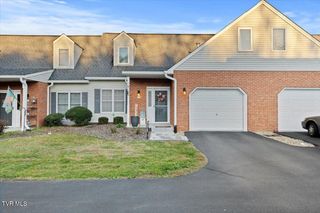 1725 West Lakeview Drive 62, Johnson City, TN 37601