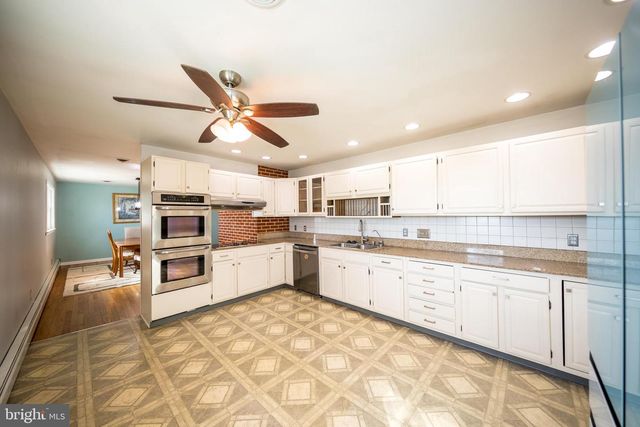 8 WEAVER MEADOWS RD, Conowingo, MD 21918