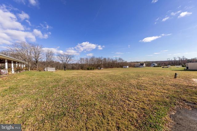 8 WEAVER MEADOWS RD, Conowingo, MD 21918