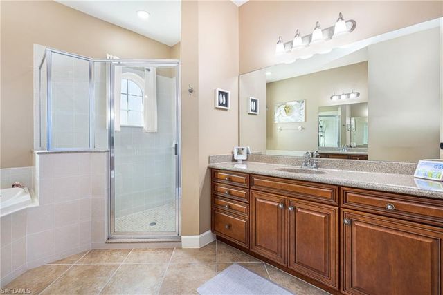 5710 Whispering Willow WAY, Fort Myers, FL 33908