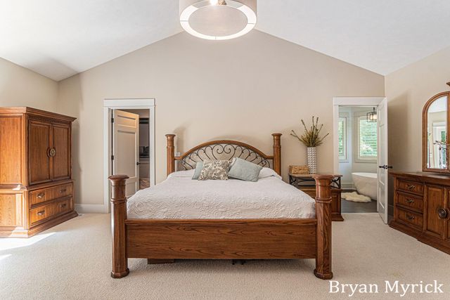 1400 W 32nd Street, Laketown Twp, MI 49423