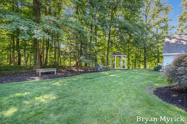 1400 W 32nd Street, Laketown Twp, MI 49423