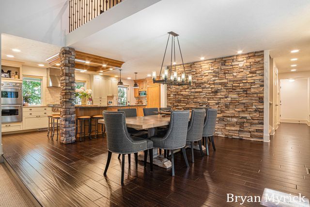 1400 W 32nd Street, Laketown Twp, MI 49423