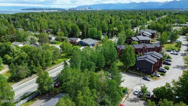 000 Carleton Avenue, Anchorage, AK 99517