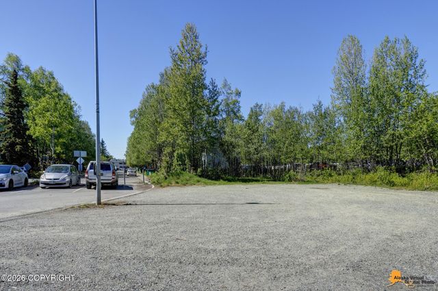 000 Carleton Avenue, Anchorage, AK 99517