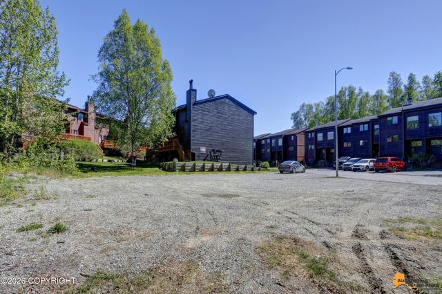 000 Carleton Avenue, Anchorage, AK 99517