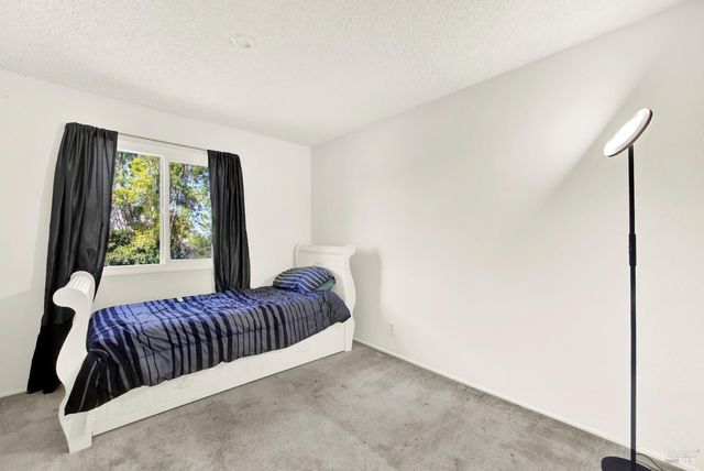 460 Turner Dr, Benicia, CA 94510