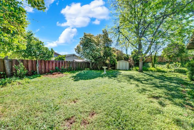 460 Turner Dr, Benicia, CA 94510