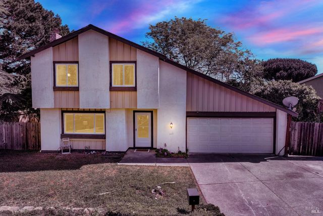 460 Turner Dr, Benicia, CA 94510