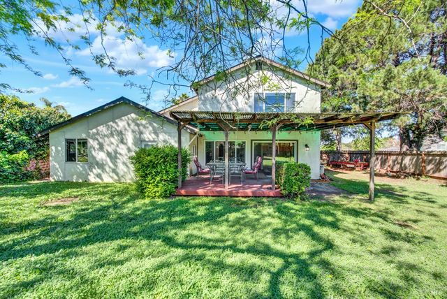 460 Turner Dr, Benicia, CA 94510