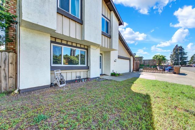 460 Turner Dr, Benicia, CA 94510