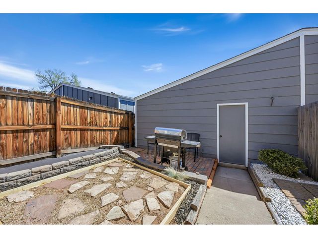 360 S Balsam St, Lakewood, CO 80226