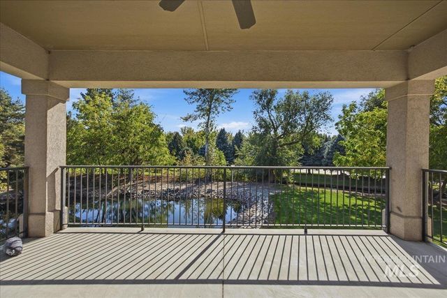 9395 W Pandion Ct, Garden City, ID 83714