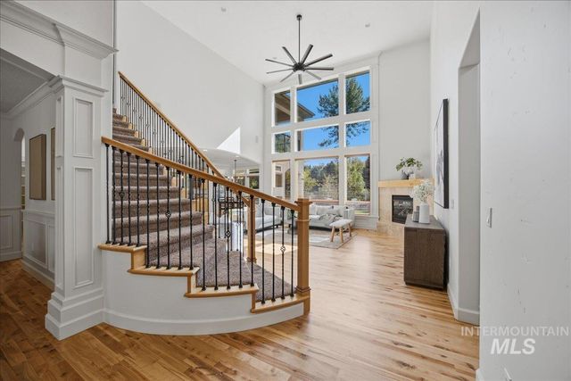 9395 W Pandion Ct, Garden City, ID 83714