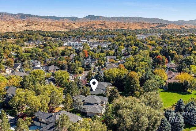 9395 W Pandion Ct, Garden City, ID 83714