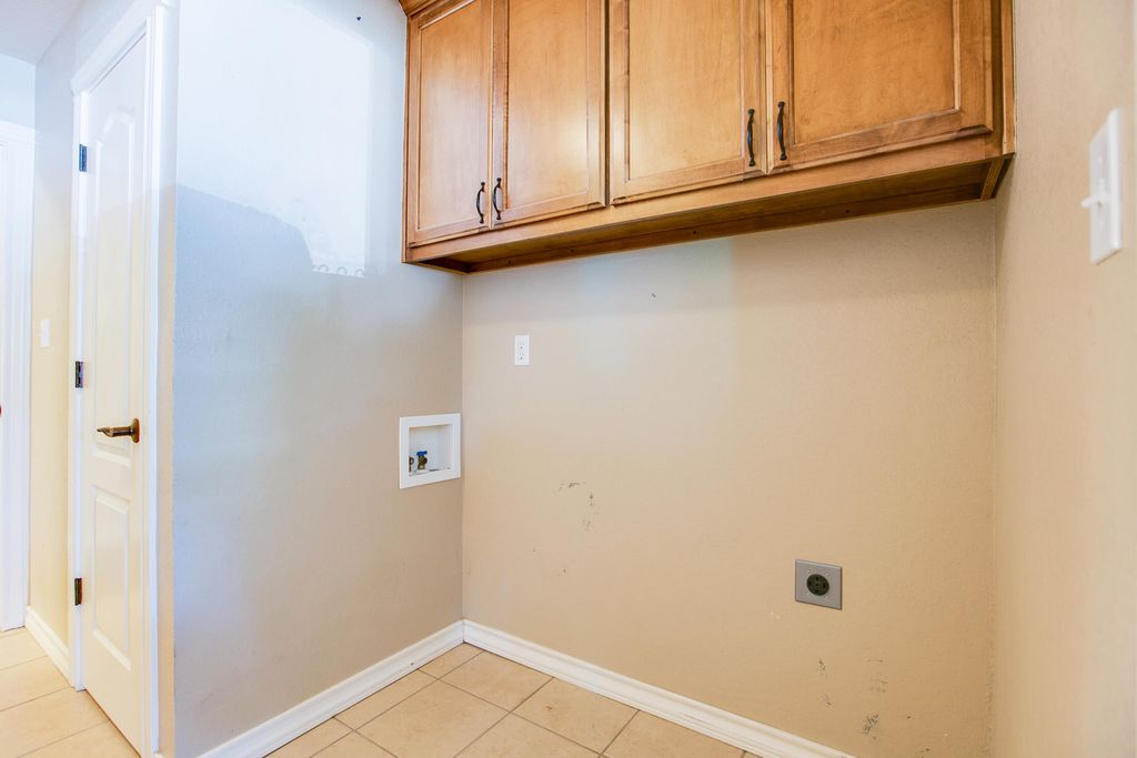 Image 20 of property listing at 4714 Oak Grove Boulevard, San Angelo, TX 76904
