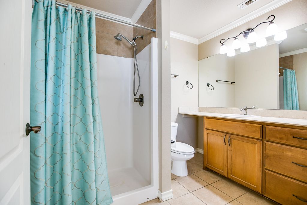 Image 31 of property listing at 4714 Oak Grove Boulevard, San Angelo, TX 76904