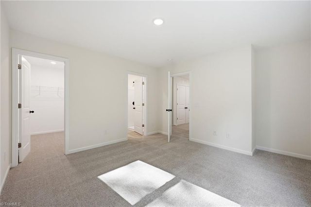 120 Maplewood Avenue, Thomasville, NC 27360