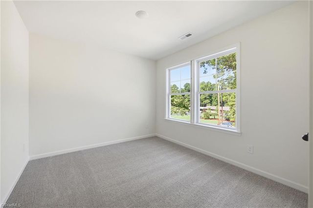 120 Maplewood Avenue, Thomasville, NC 27360