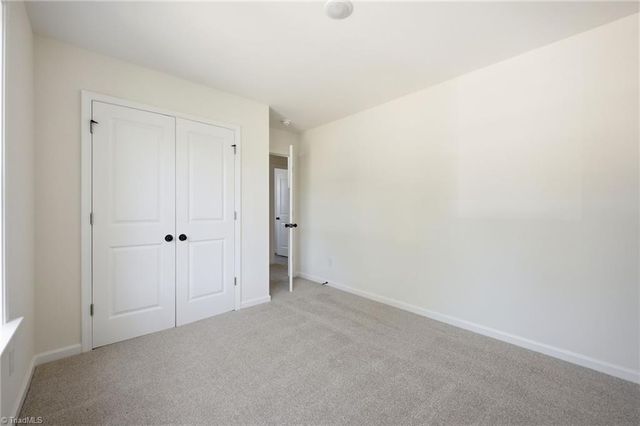 120 Maplewood Avenue, Thomasville, NC 27360