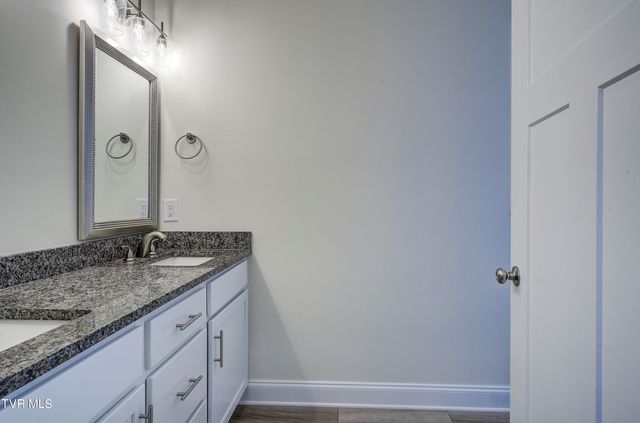 205 Mayflower Road, Johnson City, TN 37601