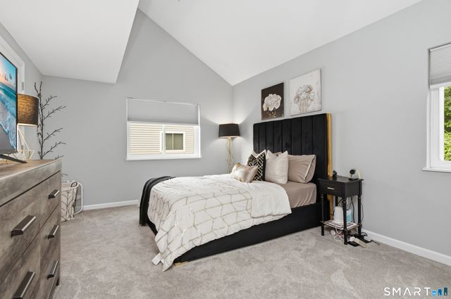 27 Sunridge Lane 27, Cromwell, CT 06416
