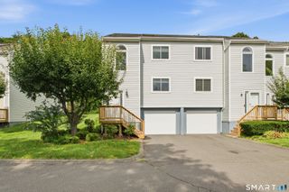 27 Sunridge Lane 27, Cromwell, CT 06416