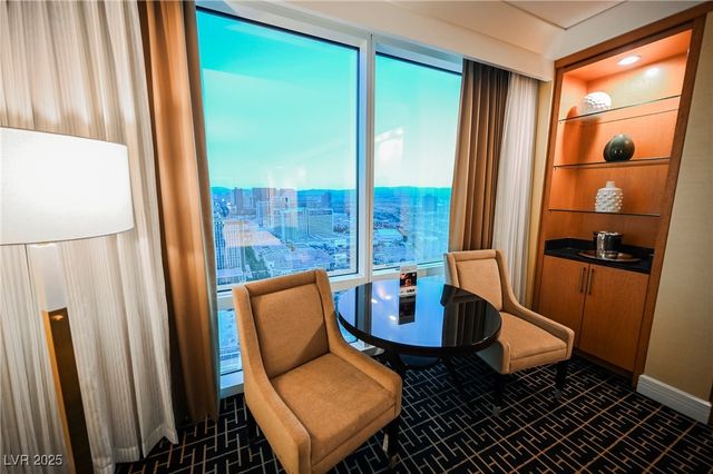 2000 FASHION SHOW Drive 5400, Las Vegas, NV 89109