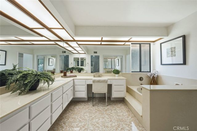 1264 S Lemon, Walnut, CA 91789