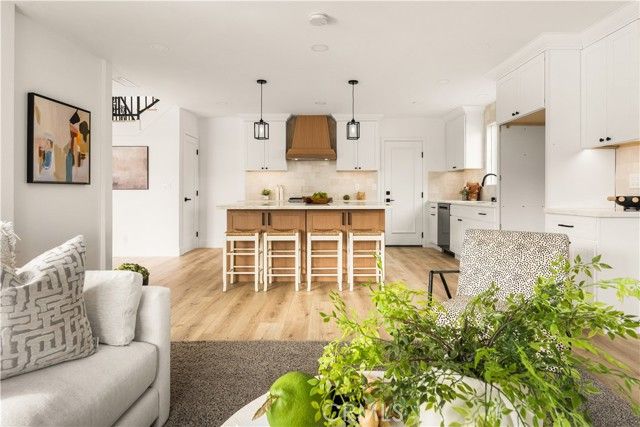 2130 Kallin, Long Beach, CA 90815