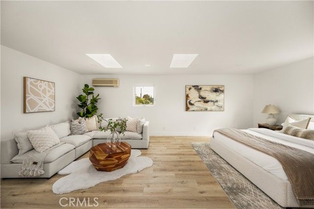 2130 Kallin, Long Beach, CA 90815